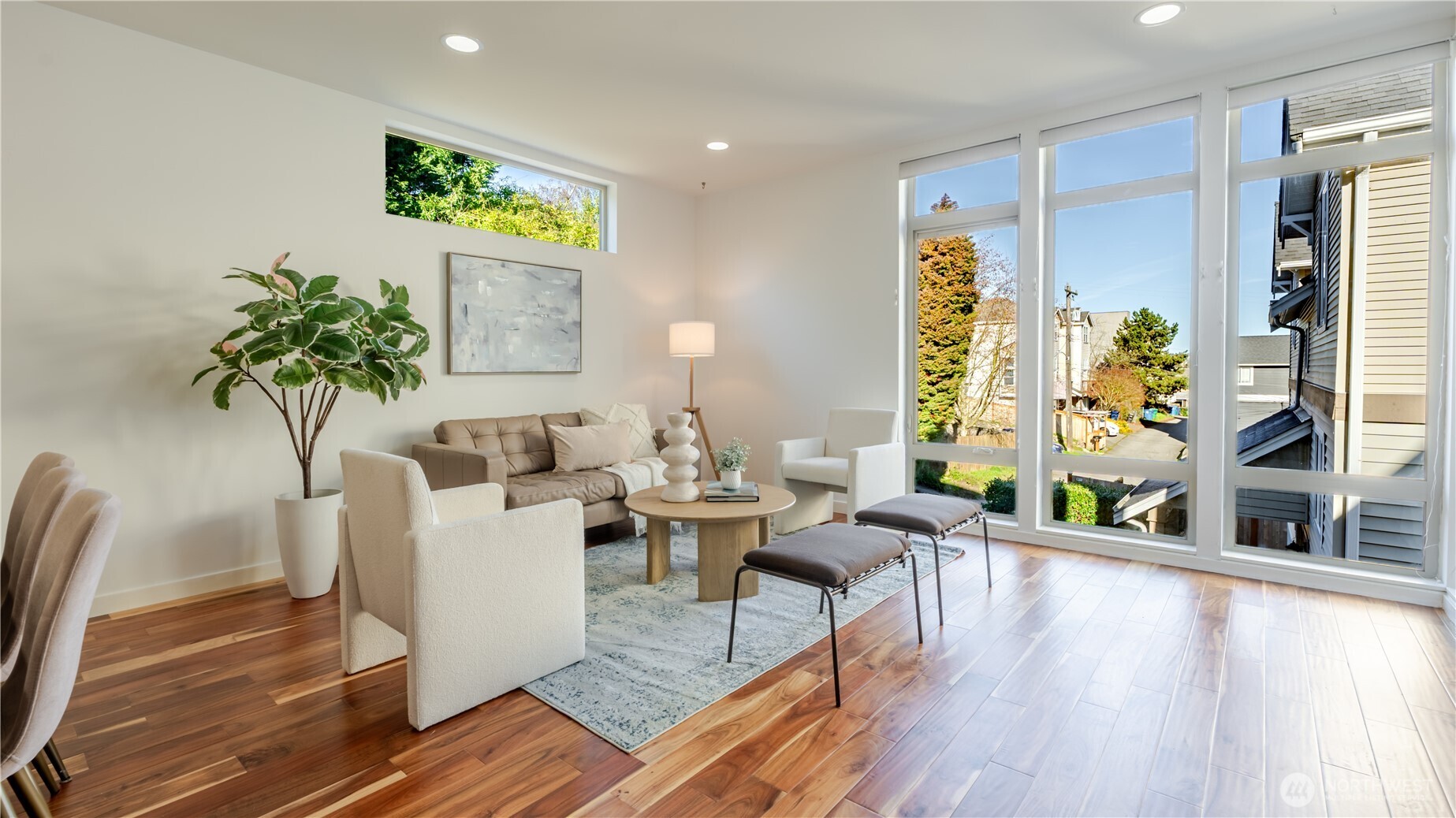 3245 21st Avenue W Seattle WA 98199