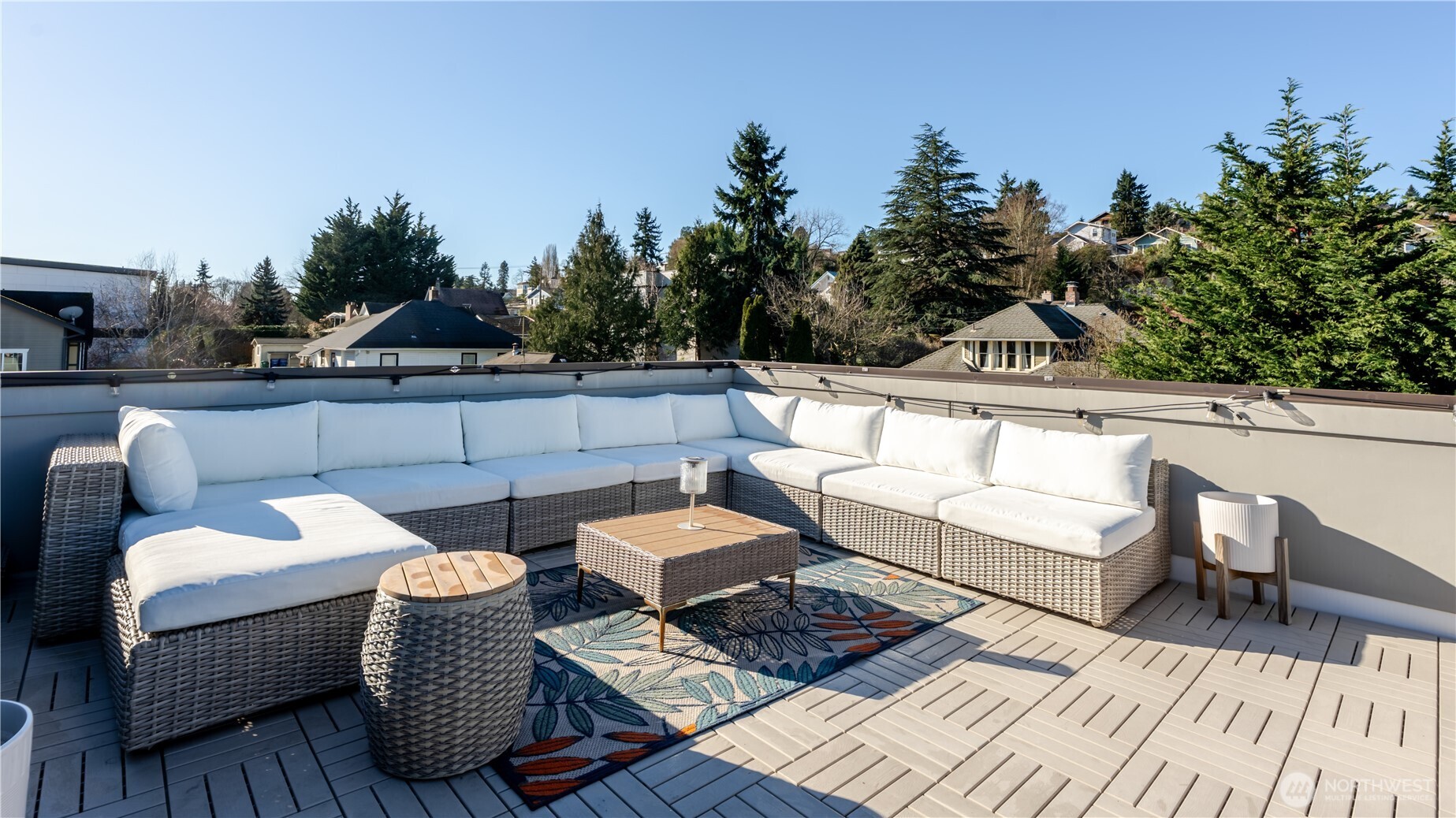 3245 21st Avenue W Seattle WA 98199