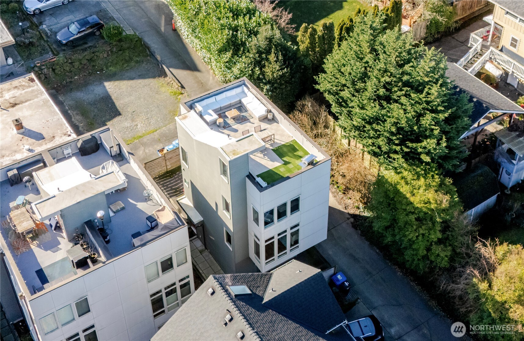 3245 21st Avenue W Seattle WA 98199