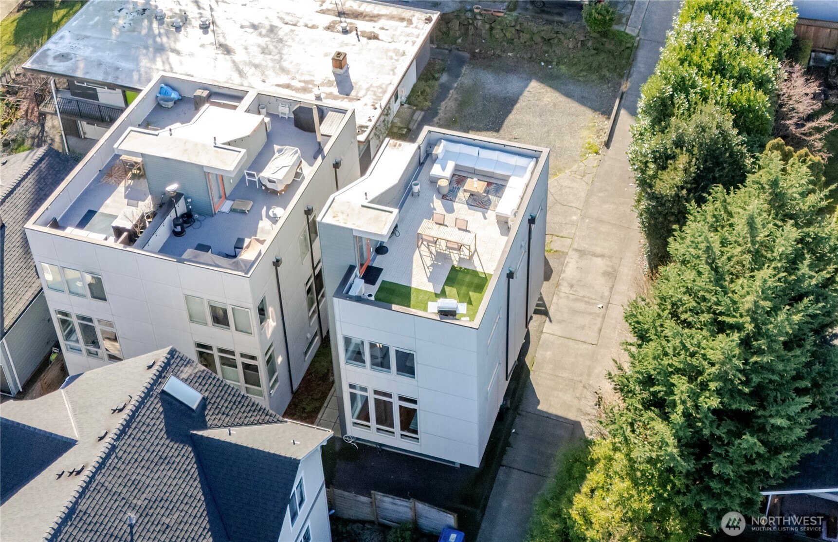3245 21st Avenue W Seattle WA 98199