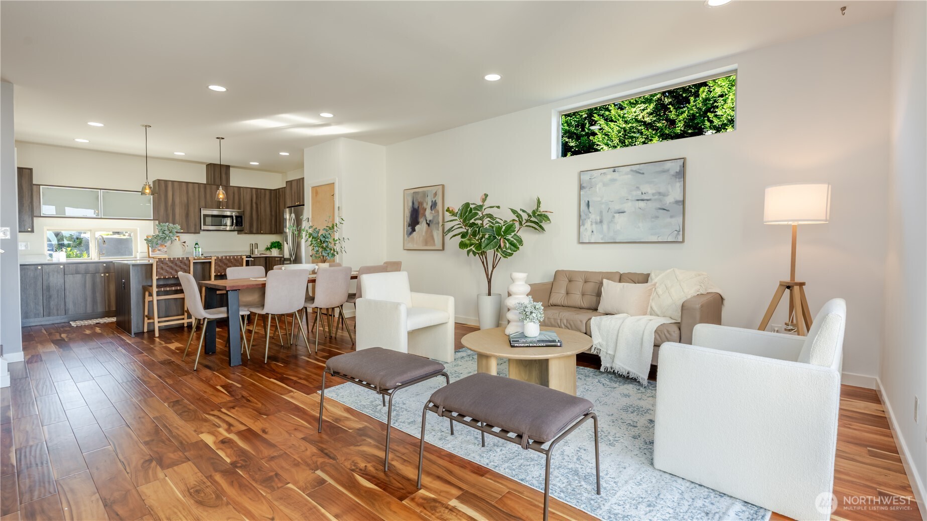 3245 21st Avenue W Seattle WA 98199