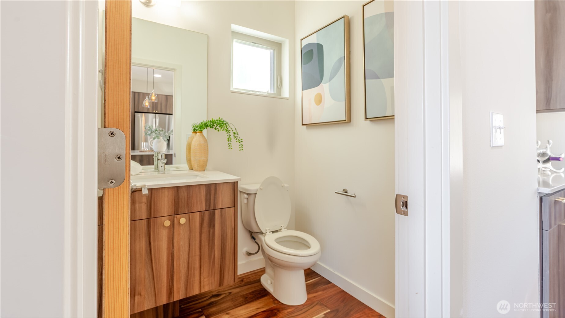 3245 21st Avenue W Seattle WA 98199