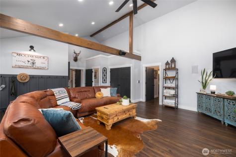 11334 Farm To Market Road Mount Vernon WA 98273