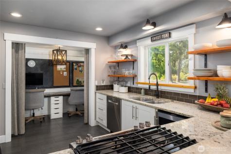 11334 Farm To Market Road Mount Vernon WA 98273