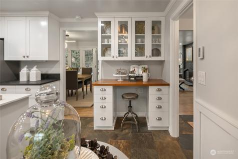 8651 Se 63rd Street Mercer Island WA 98040