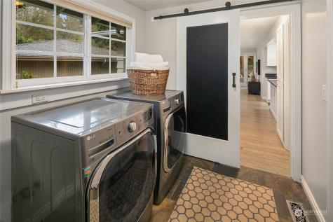 8651 Se 63rd Street Mercer Island WA 98040