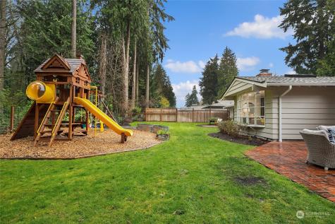 8651 Se 63rd Street Mercer Island WA 98040