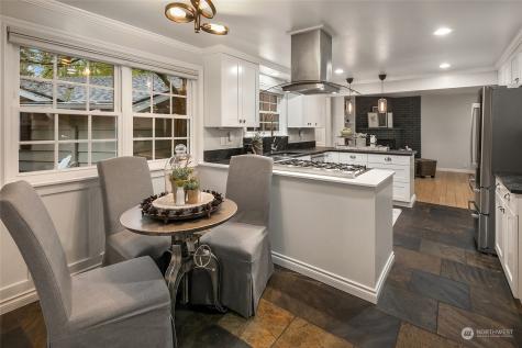 8651 Se 63rd Street Mercer Island WA 98040