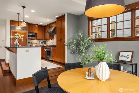 1632 35th Avenue Seattle WA 98122