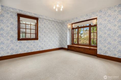 1632 35th Avenue Seattle WA 98122