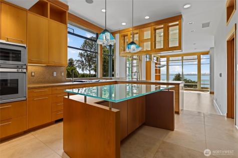 5511 104th Avenue NE Kirkland WA 98033