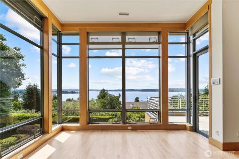 5511 104th Avenue NE Kirkland WA 98033