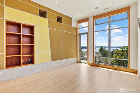 5511 104th Avenue NE Kirkland WA 98033