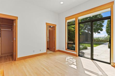 5511 104th Avenue NE Kirkland WA 98033