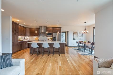 2516 Plateau Drive East Wenatchee WA 98802