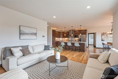 2516 Plateau Drive East Wenatchee WA 98802