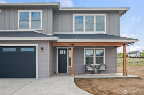 2516 Plateau Drive East Wenatchee WA 98802