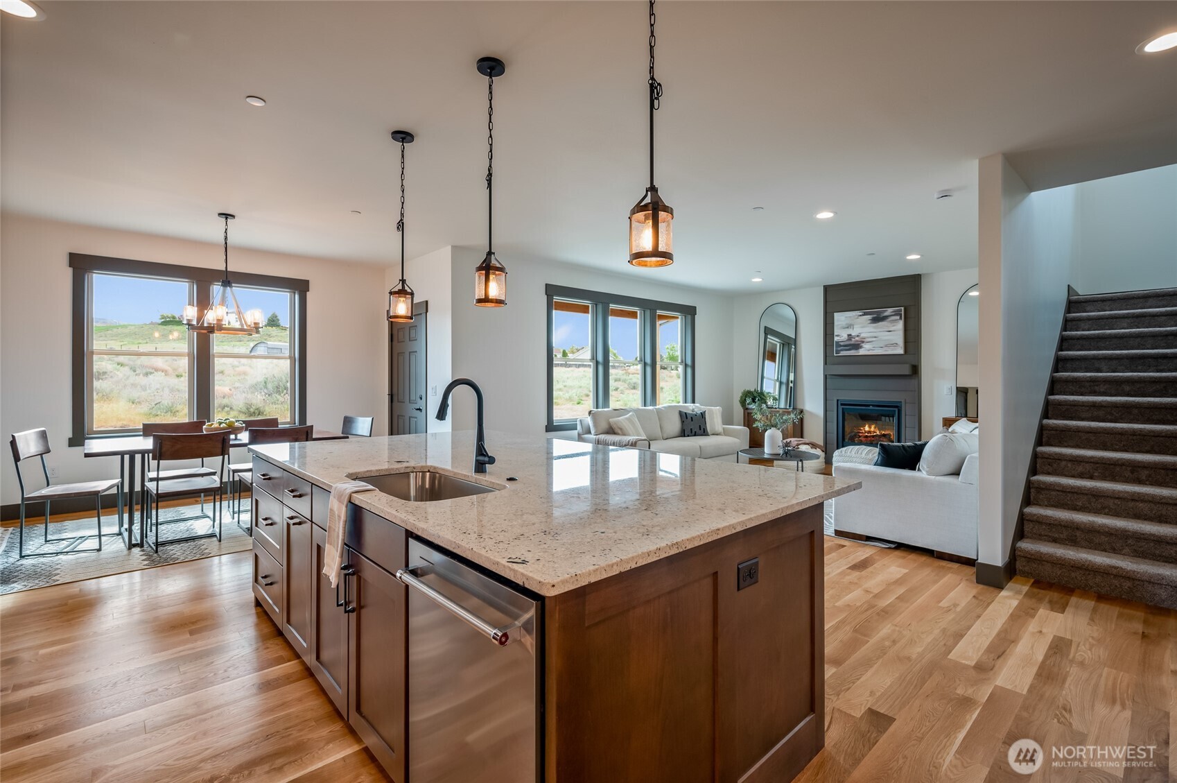 2516 Plateau Drive East Wenatchee WA 98802
