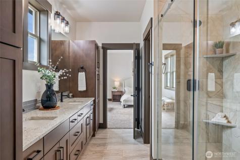 2516 Plateau Drive East Wenatchee WA 98802