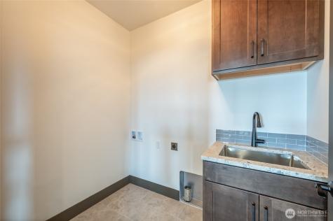 2516 Plateau Drive East Wenatchee WA 98802