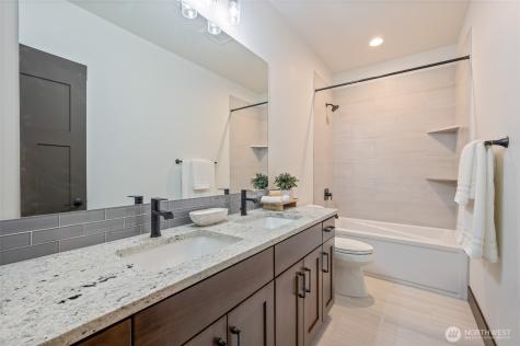 2516 Plateau Drive East Wenatchee WA 98802