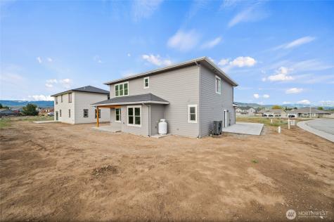 2516 Plateau Drive East Wenatchee WA 98802