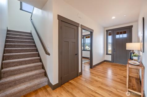 2516 Plateau Drive East Wenatchee WA 98802