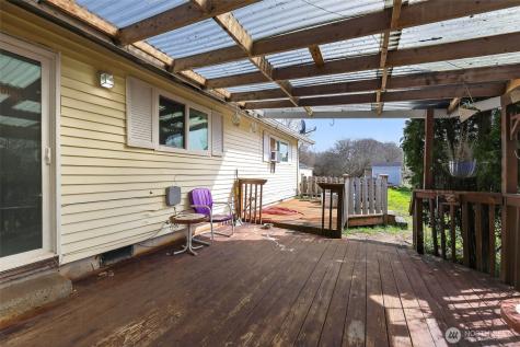 1010 Coolidge Road Aberdeen WA 98520