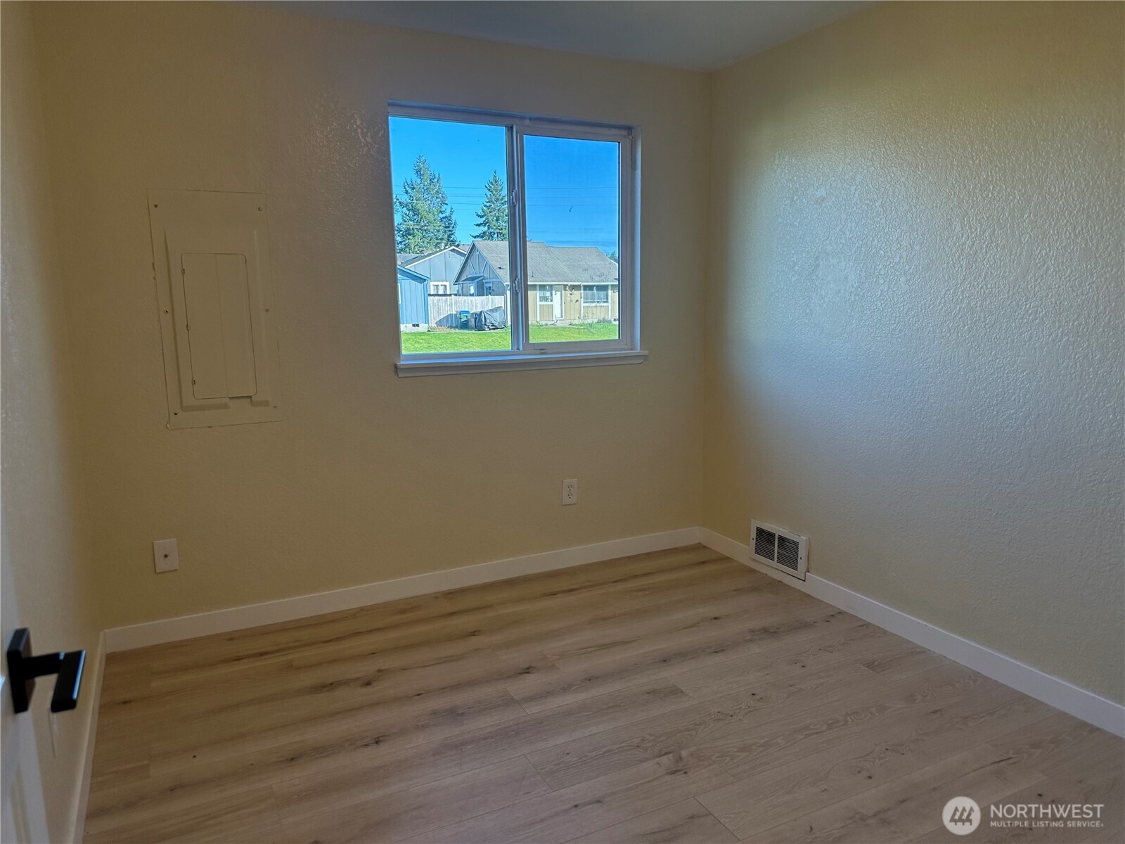 638 Bavarian Lane SE Olympia WA 98513