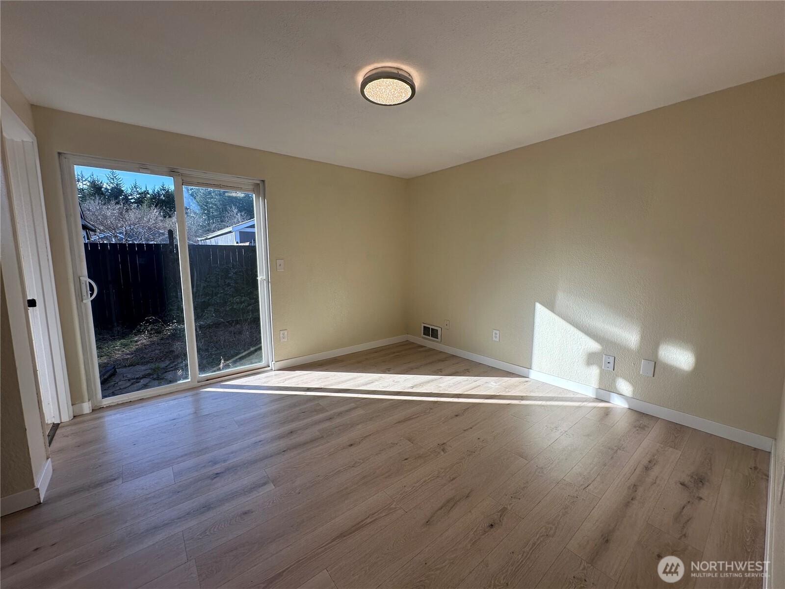 638 Bavarian Lane SE Olympia WA 98513