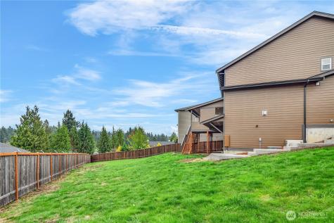 25212 138th Place SE Kent WA 98042