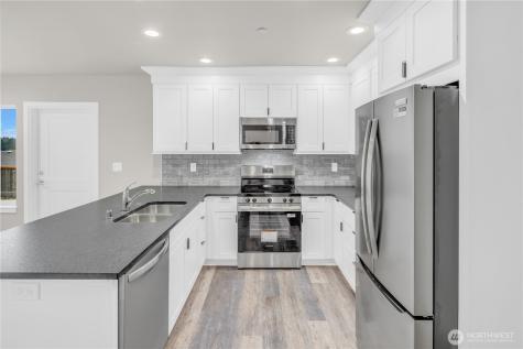 25212 138th Place SE Kent WA 98042