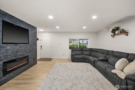 1622 95th Avenue NE Lake Stevens WA 98258