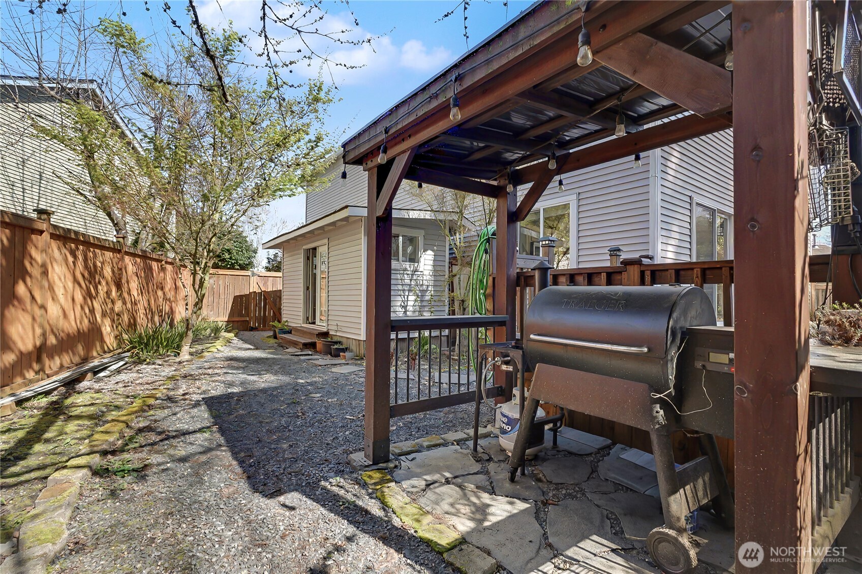 2811 Hannen Street Dupont WA 98327