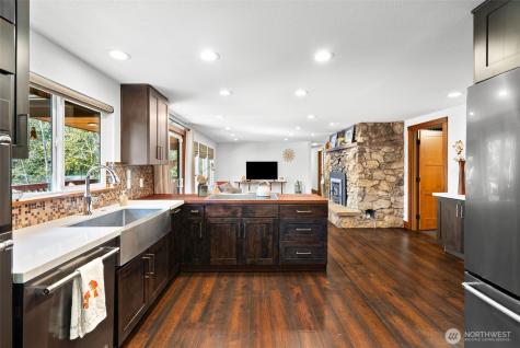 27495 Parcells Road NE Kingston WA 98346