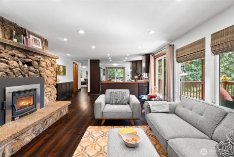 27495 Parcells Road NE Kingston WA 98346
