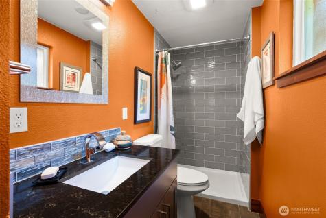 27495 Parcells Road NE Kingston WA 98346