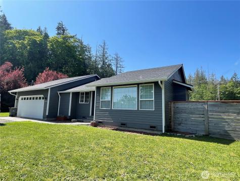 1988 Cascade View Drive Camano Island WA 98282