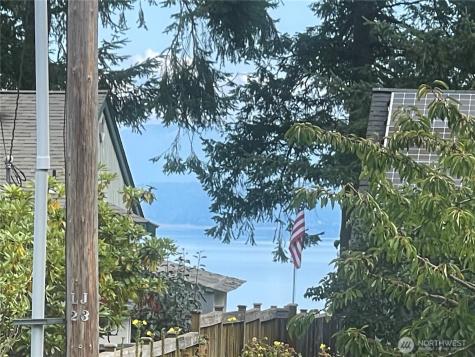 1988 Cascade View Drive Camano Island WA 98282
