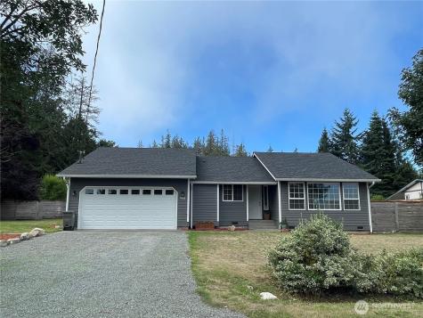 1988 Cascade View Drive Camano Island WA 98282