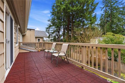 16605 SE 34th Street Bellevue WA 98008