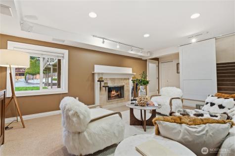 16605 SE 34th Street Bellevue WA 98008