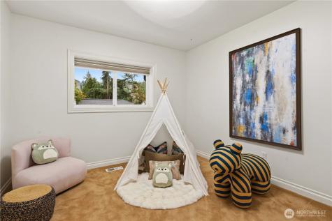 16605 SE 34th Street Bellevue WA 98008