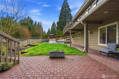 16605 SE 34th Street Bellevue WA 98008