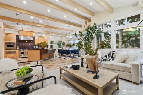 16605 SE 34th Street Bellevue WA 98008