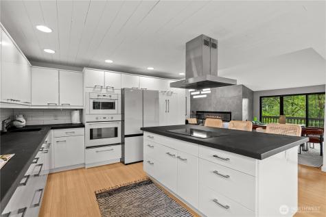 3325 92nd Avenue Ct E Puyallup WA 98371