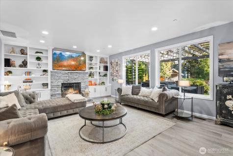 8907 NE 152nd Place Bothell WA 98011