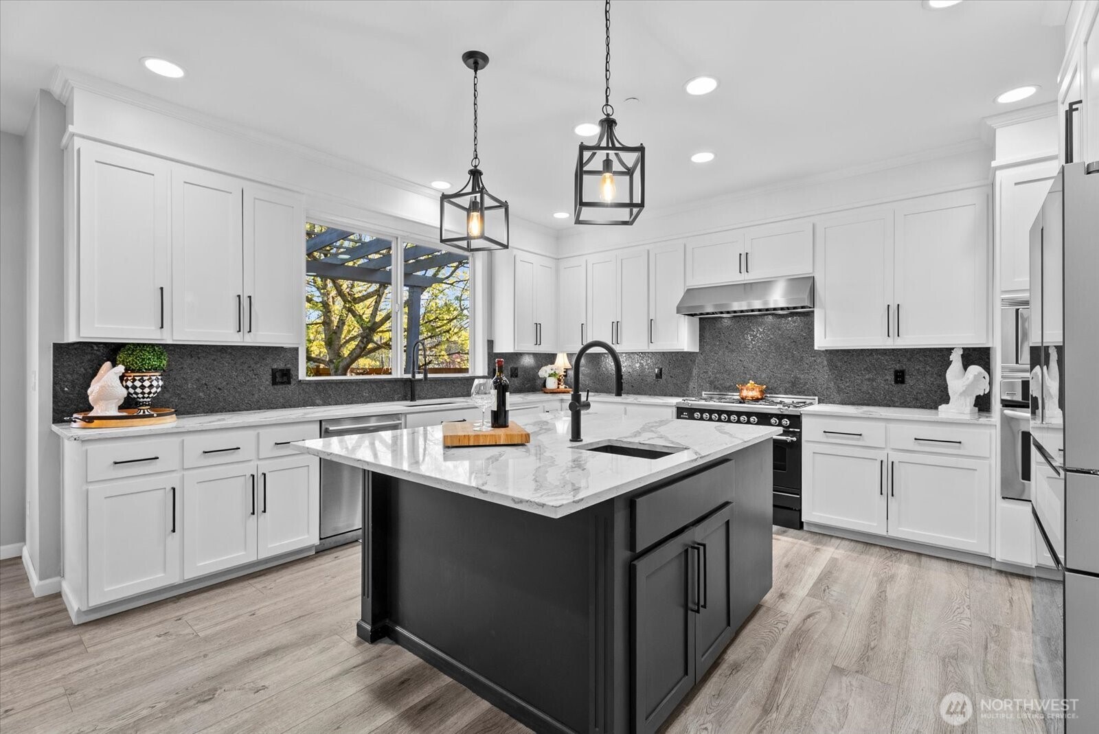 8907 NE 152nd Place Bothell WA 98011