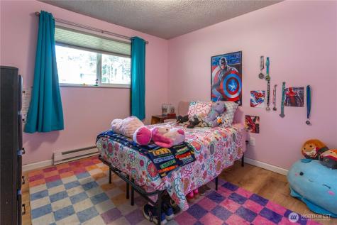 1986 Peacock Lane Oak Harbor WA 98277
