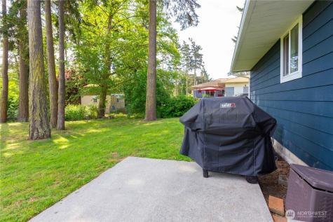 1986 Peacock Lane Oak Harbor WA 98277